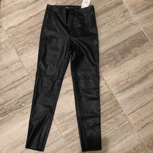 NWT Zara Black Faux Leather High Rise Leggings Size Small